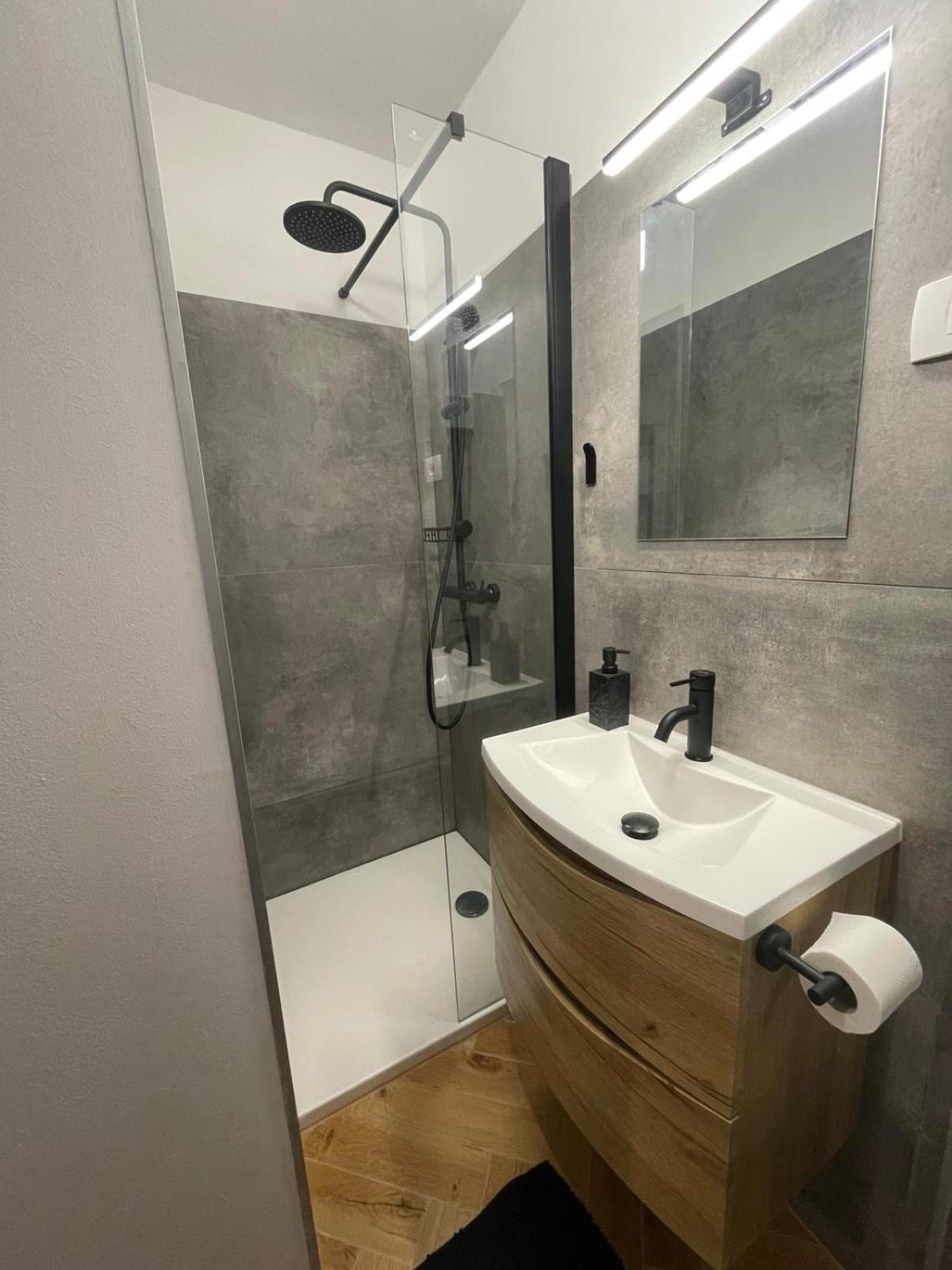 לובליאנה Gg Art Apartments III מראה חיצוני תמונה